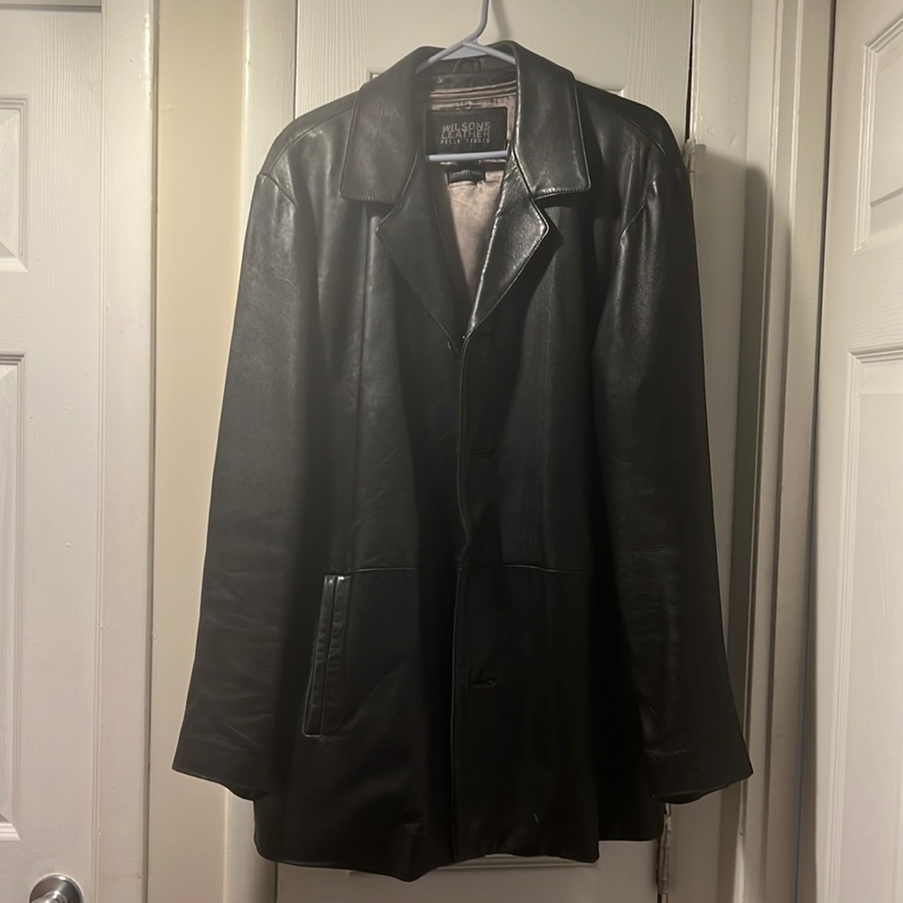 Men’s black leather blazer In good condition soft leather